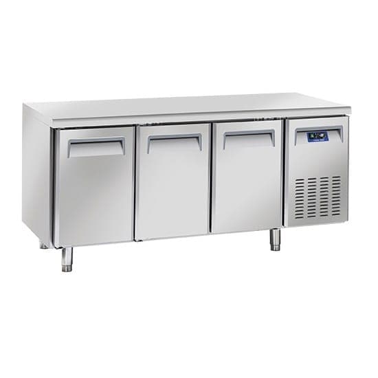 Bakeri pizzabenk 32 dorer for bakeplater 60×40 – kapasitet, drift og vanlige fallgruver